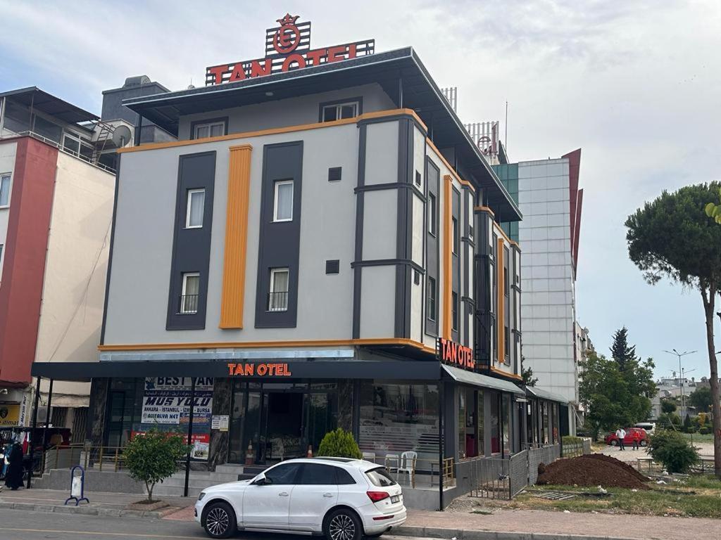 Tan Otel 메르신 외부 사진